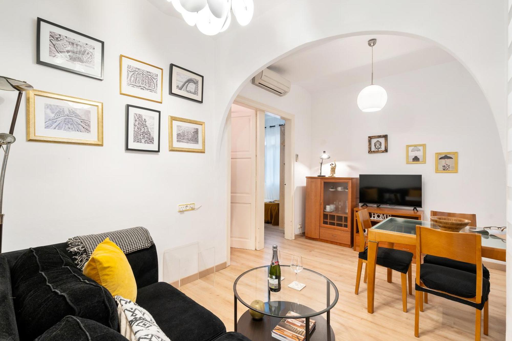 Fridays Flats Whisper-Quiet Near Sagrada'S Heart Apartment Barcelona Luaran gambar